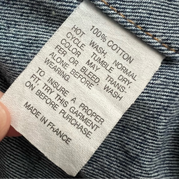 Vintage Levi’s Men’s Original Trucker Denim Jacket Made in France Med-Dark Wash - Picture 5 of 12